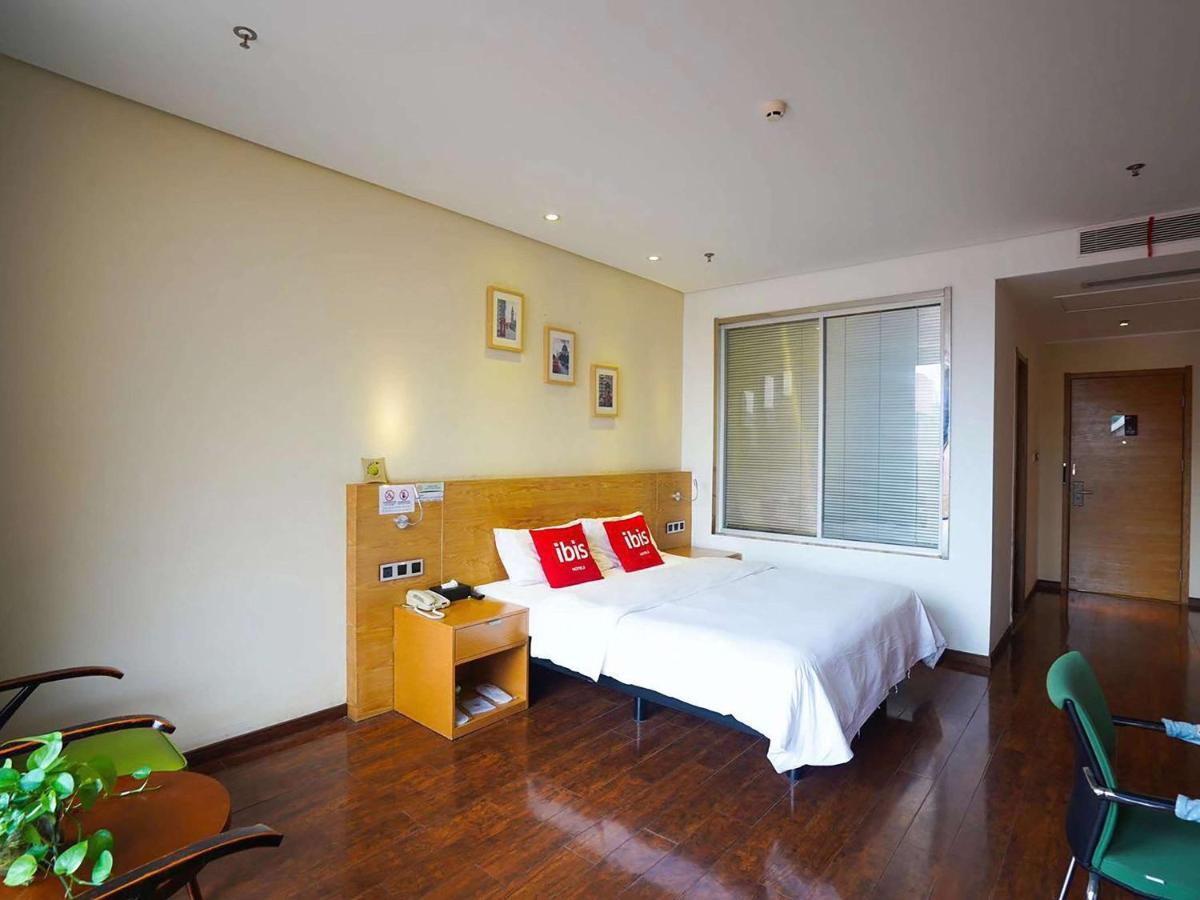 Ibis Chuzhou 1912 Hotel Kültér fotó