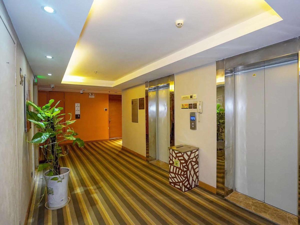 Ibis Chuzhou 1912 Hotel Kültér fotó